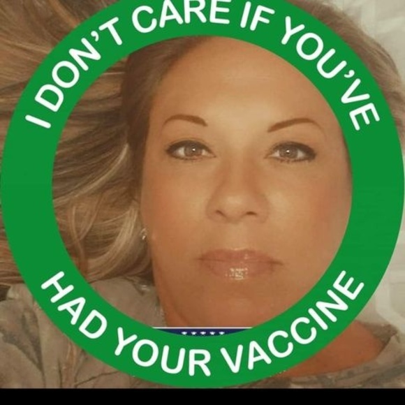 Meet your Posher, Heather - Picture 1 of 1